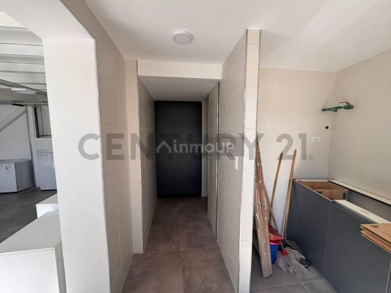Oficina en Alquiler en Capital, Mendoza - $ 1.500.000 | Inmoup - 8