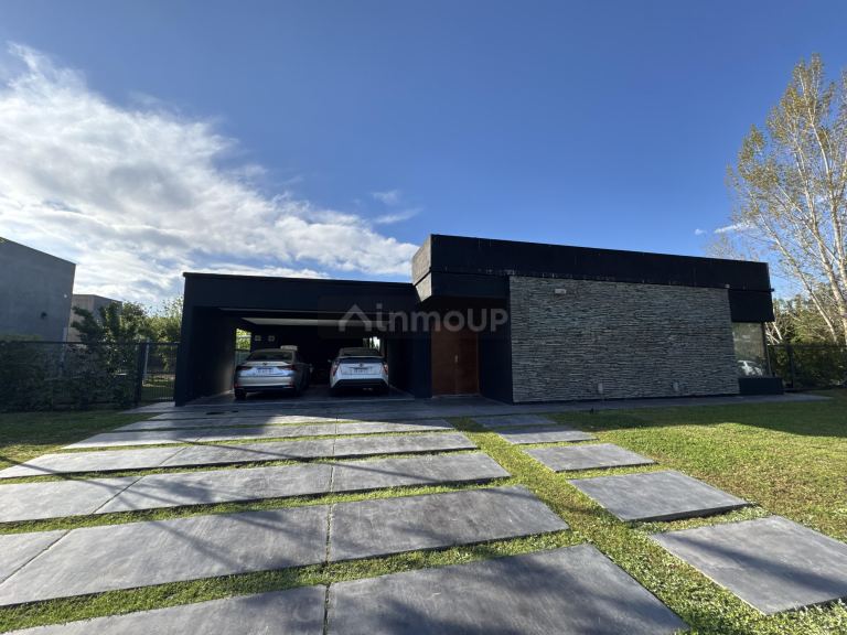 Casa en Venta en Lujan de Cuyo, Mendoza
