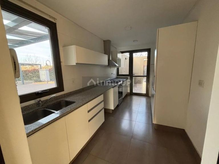 Duplex en Venta en Lujan de Cuyo, Mendoza