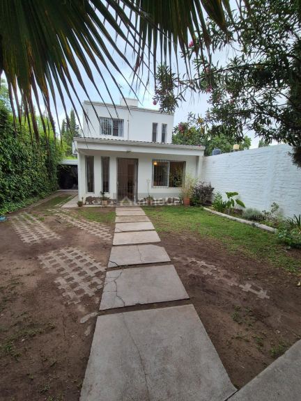Casa en Alquiler en Lujan de Cuyo, Mendoza