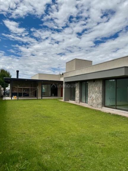 Casa en Venta en Lujan de Cuyo, Mendoza