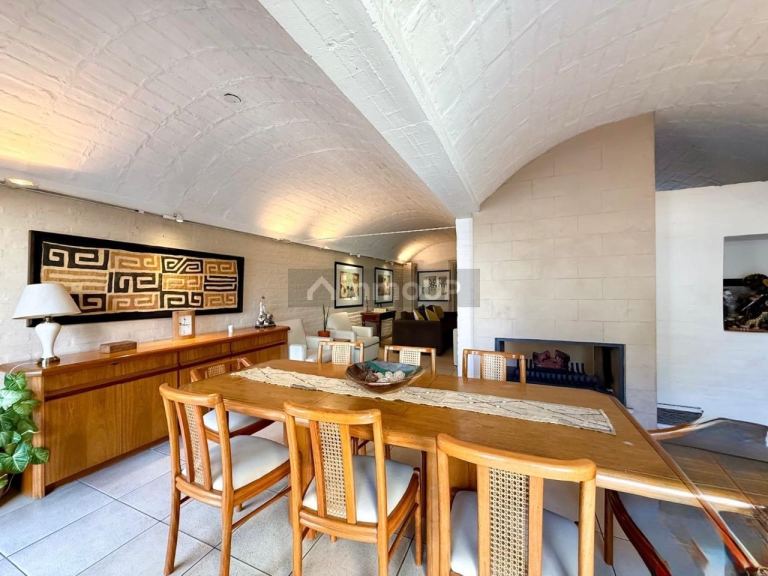 Casa en Venta en Capital, Mendoza
