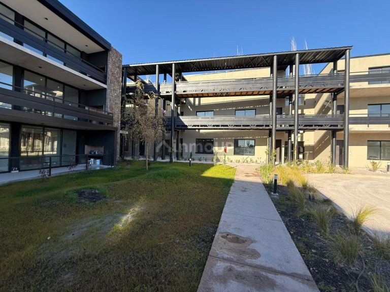 Departamento en Venta en Maipu, Mendoza