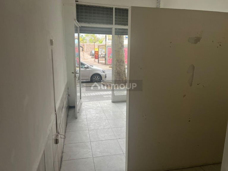 Local Comercial en Venta en Capital, Mendoza - USD 140.000 | Inmoup - 16