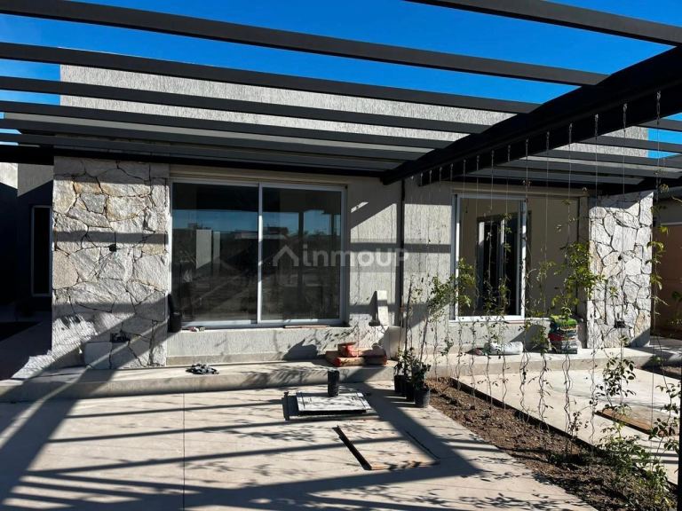 Casa en Venta en Maipu, Mendoza