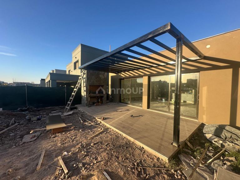 Casa en Venta en Lujan de Cuyo, Mendoza