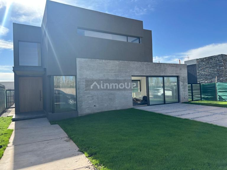 Casa en Venta en Lujan de Cuyo, Mendoza