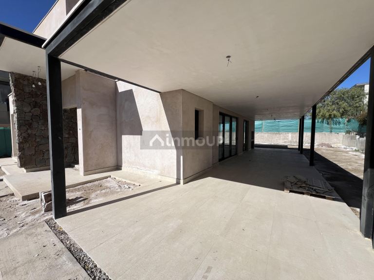 Casa en Venta en Las Heras, Mendoza