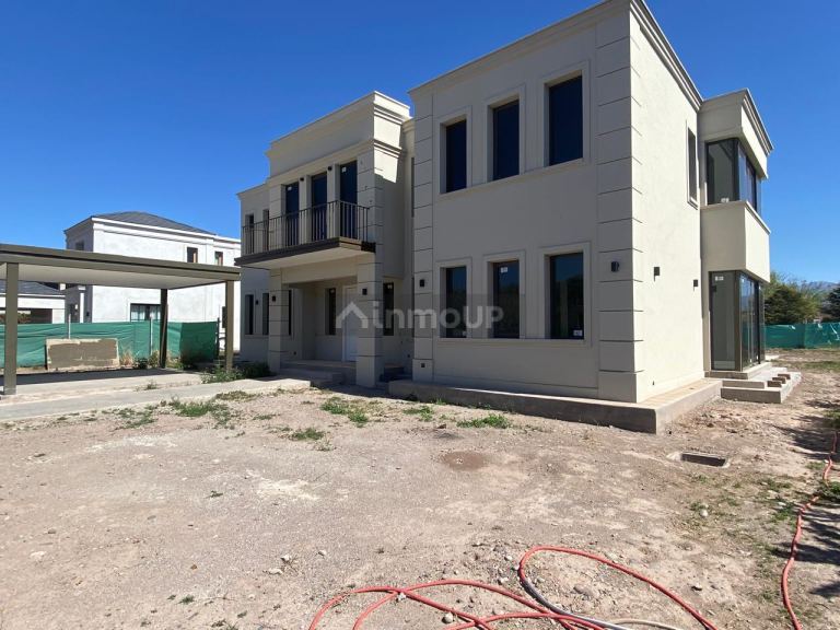 Casa en Venta en Lujan de Cuyo, Mendoza