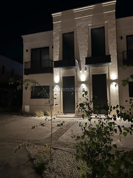 Duplex en Venta en Lujan de Cuyo, Mendoza
