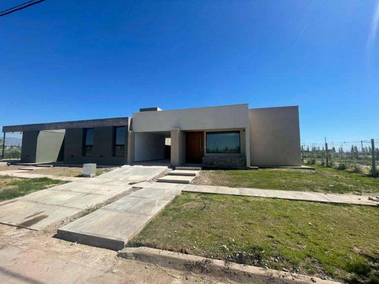 Casa en Venta en Lujan de Cuyo, Mendoza