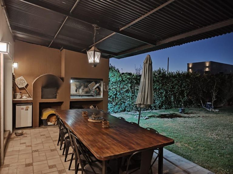 Casa en Venta en Lujan de Cuyo, Mendoza