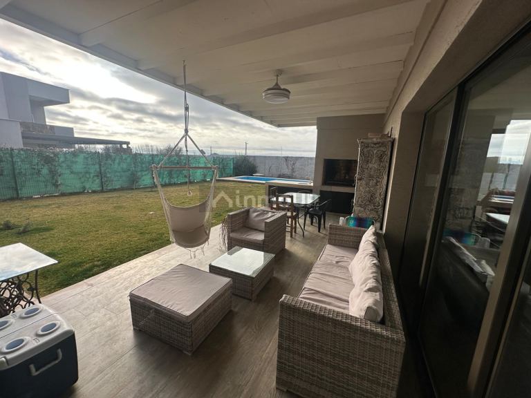 Casa en Venta en Maipu, Mendoza
