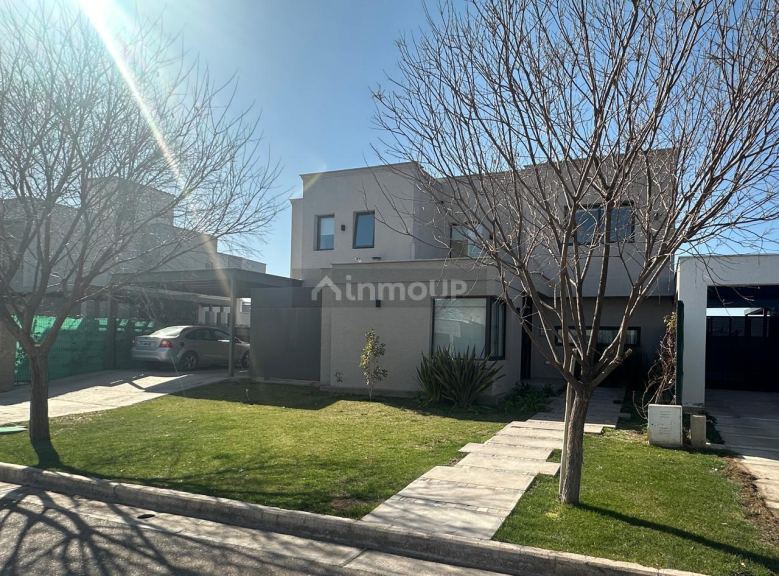 Casa en Venta en Maipu, Mendoza