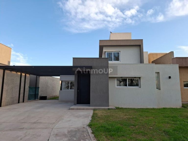 Casa en Venta en Maipu, Mendoza