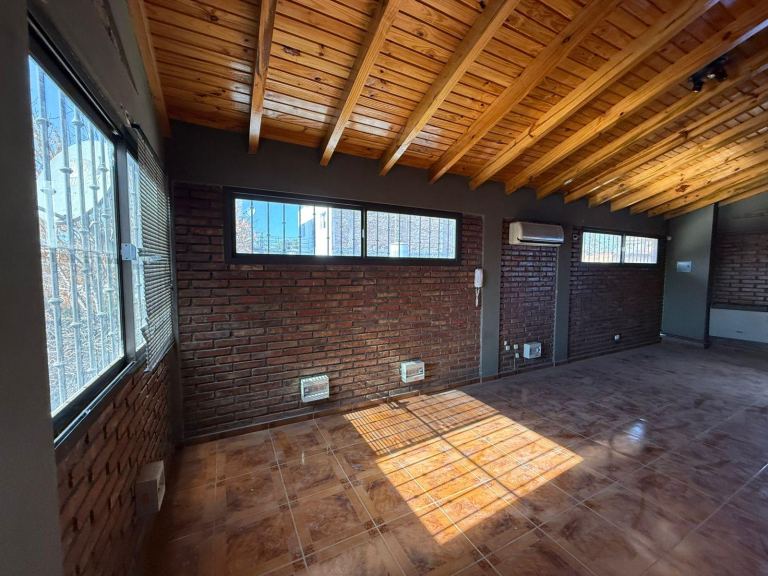 Casa en Alquiler en Guaymallen, Mendoza