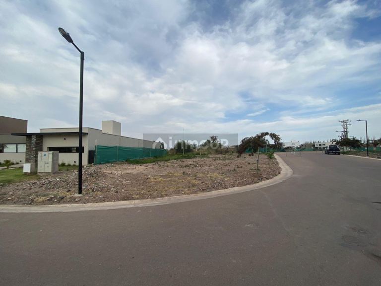 Lote en Venta en Maipu, Mendoza
