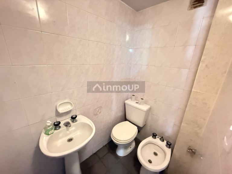 Local Comercial en Alquiler en Quilmes, G.B.A. Zona Sur