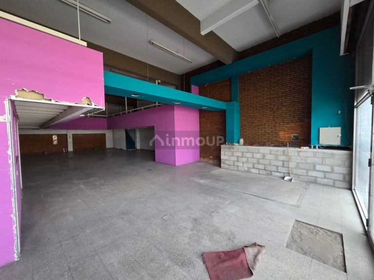 Local Comercial en Alquiler en Quilmes, G.B.A. Zona Sur