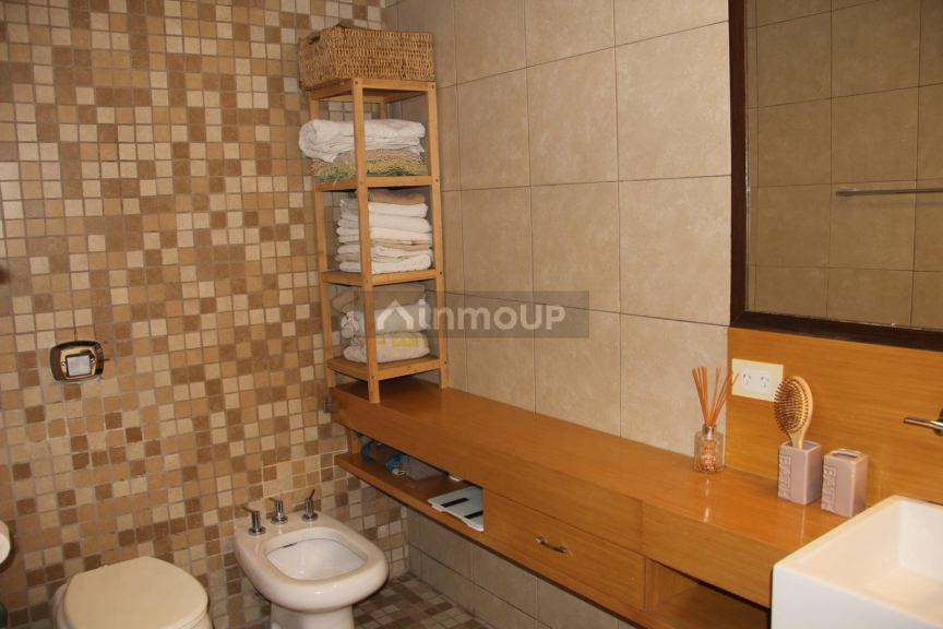 Casa en Venta en Quilmes, G.B.A. Zona Sur - USD 325.000 | Inmoup - 10