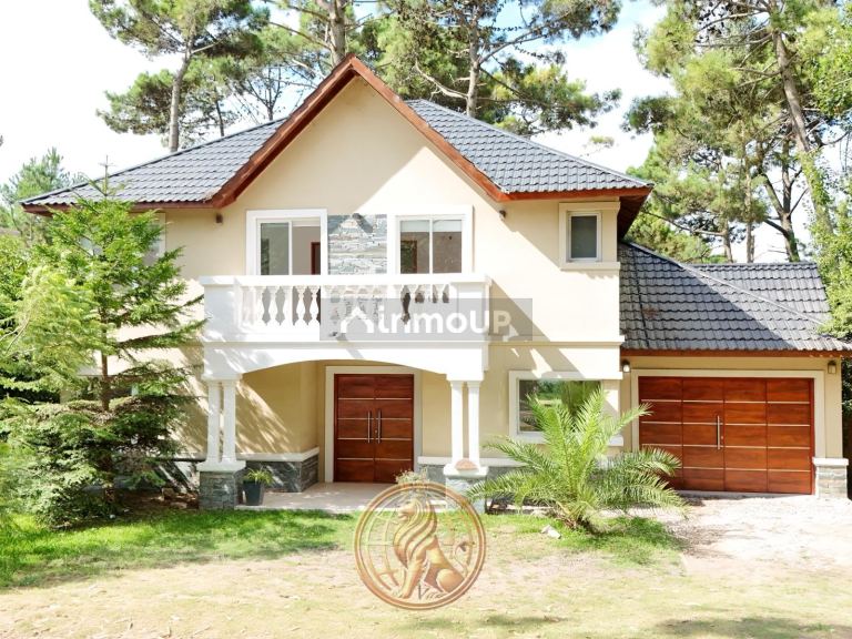 Casa en Alquiler Temporario en Pinamar, Buenos Aires Costa Atlantica
