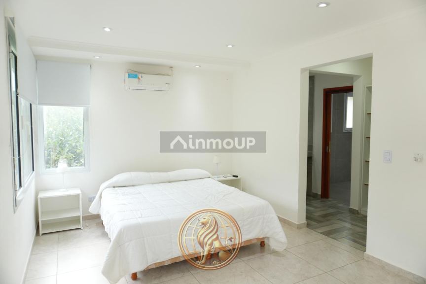 Casa en Alquiler Temporario en Pinamar, Buenos Aires Costa Atlantica
