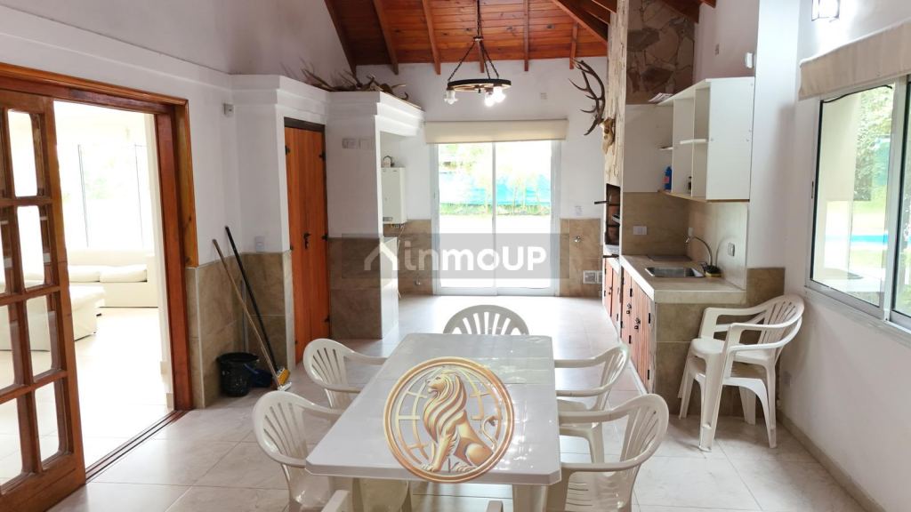 Casa en Alquiler Temporario en Pinamar, Buenos Aires Costa Atlantica
