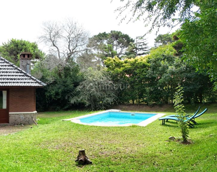 Casa en Alquiler Temporario en Pinamar, Buenos Aires Costa Atlantica