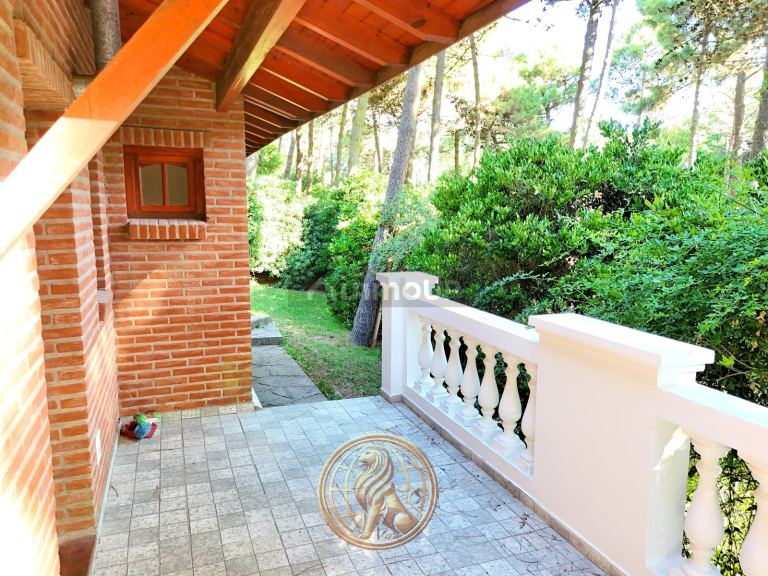 Casa en Alquiler en Pinamar, Buenos Aires Costa Atlantica