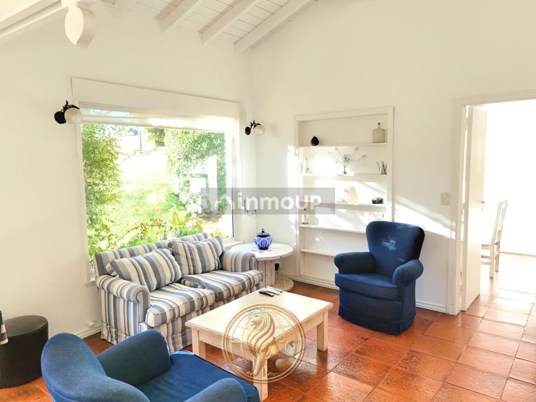 Casa en Venta en Pinamar, Buenos Aires Costa Atlantica