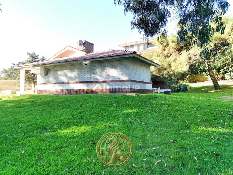 Casa en Venta en Pinamar, Buenos Aires Costa Atlantica