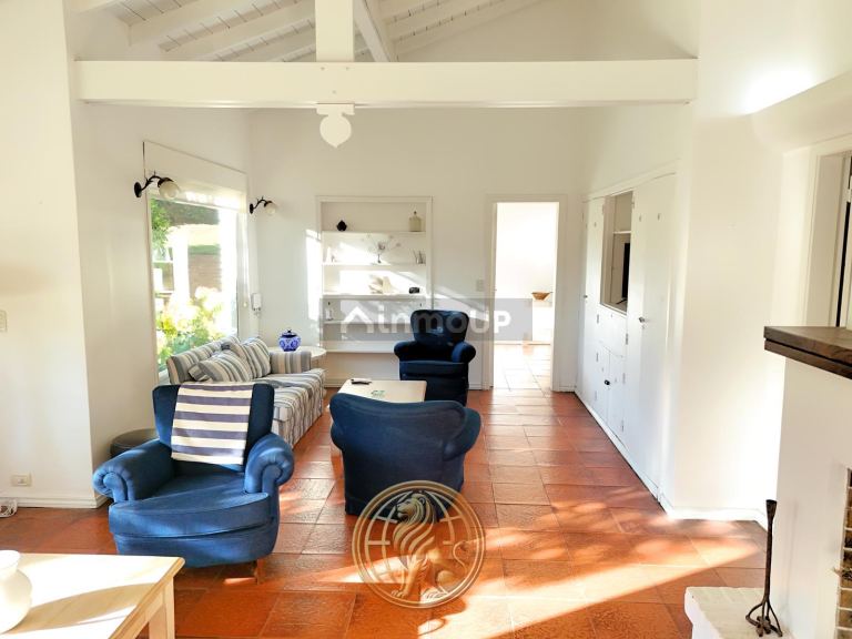 Casa en Venta en Pinamar, Buenos Aires Costa Atlantica