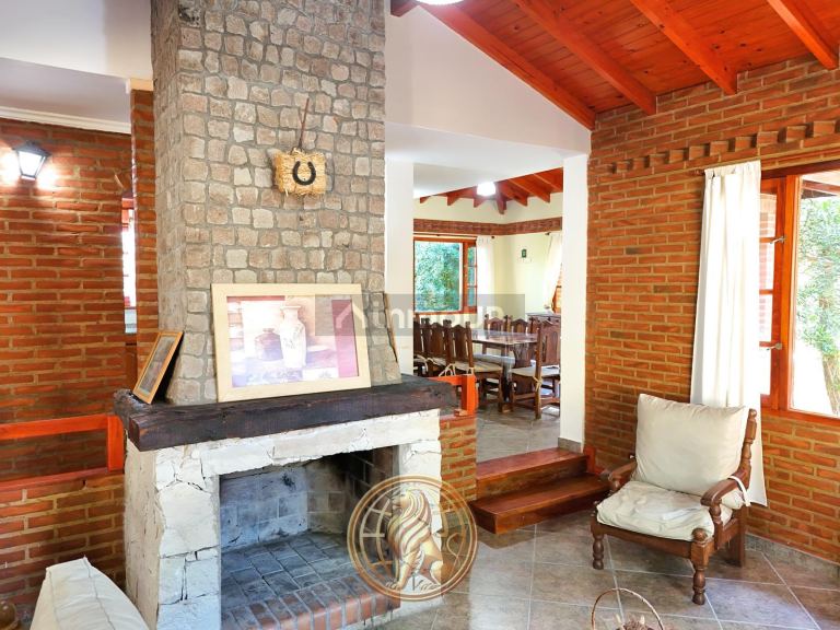 Casa en Venta en Pinamar, Buenos Aires Costa Atlantica