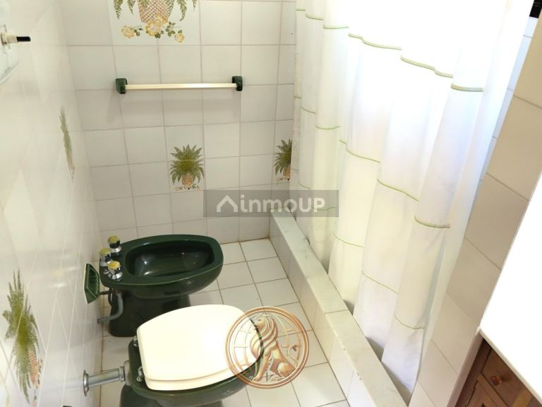 Casa en Venta en Pinamar, Buenos Aires Costa Atlantica