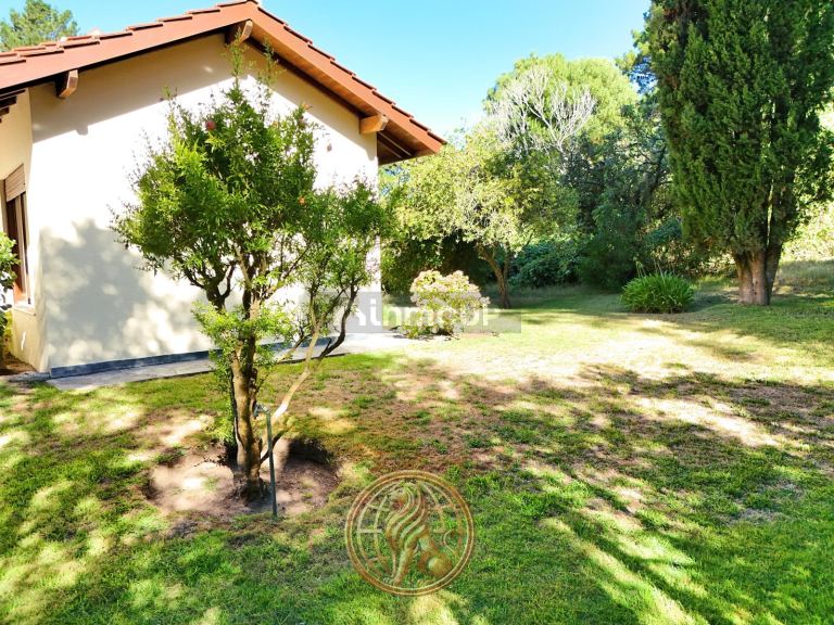 Casa en Venta en Pinamar, Buenos Aires Costa Atlantica