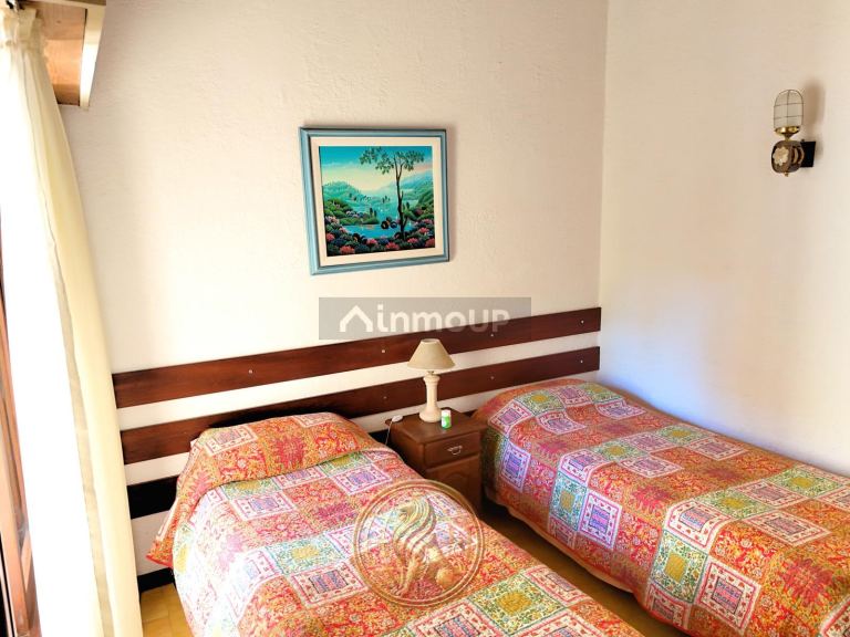 Casa en Venta en Pinamar, Buenos Aires Costa Atlantica