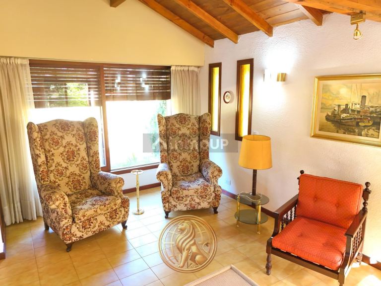 Casa en Venta en Pinamar, Buenos Aires Costa Atlantica
