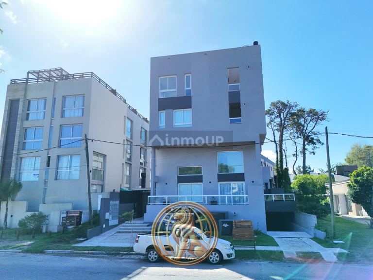 Departamento en Venta en Pinamar, Buenos Aires Costa Atlantica