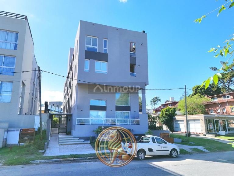 Departamento en Venta en Pinamar, Buenos Aires Costa Atlantica