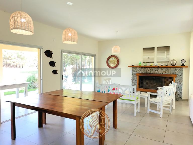 Casa en Venta en De la Costa, Buenos Aires Costa Atlantica