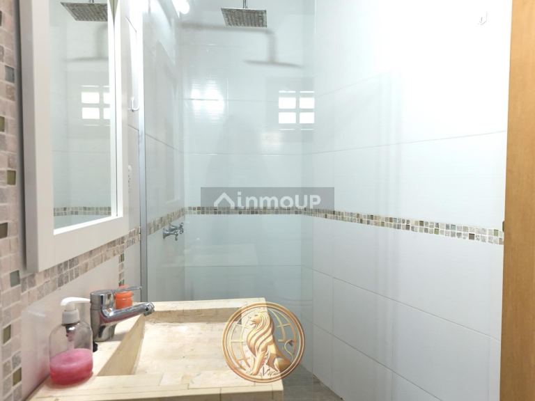 Casa en Venta en Pinamar, Buenos Aires Costa Atlantica