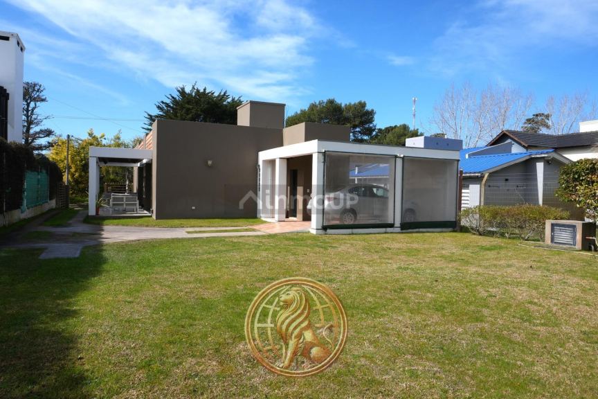 Casa en Venta en Mar de Ajó, Buenos Aires Costa Atlantica