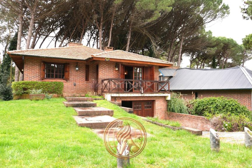 Casa en Venta en Pinamar, Buenos Aires Costa Atlantica