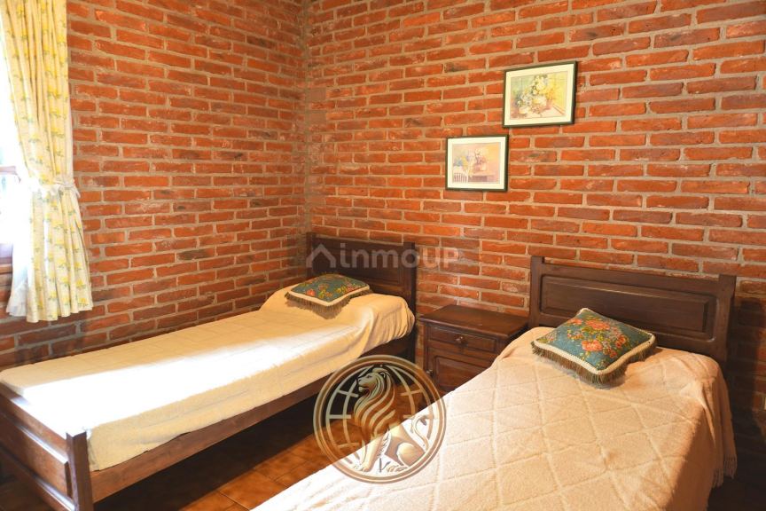 Casa en Venta en Pinamar, Buenos Aires Costa Atlantica