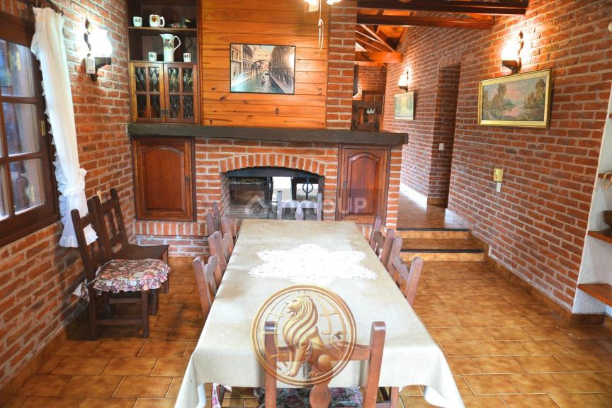 Casa en Venta en Pinamar, Buenos Aires Costa Atlantica