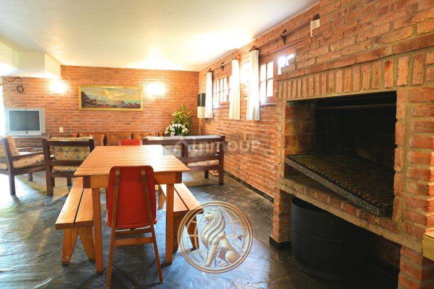 Casa en Venta en Pinamar, Buenos Aires Costa Atlantica