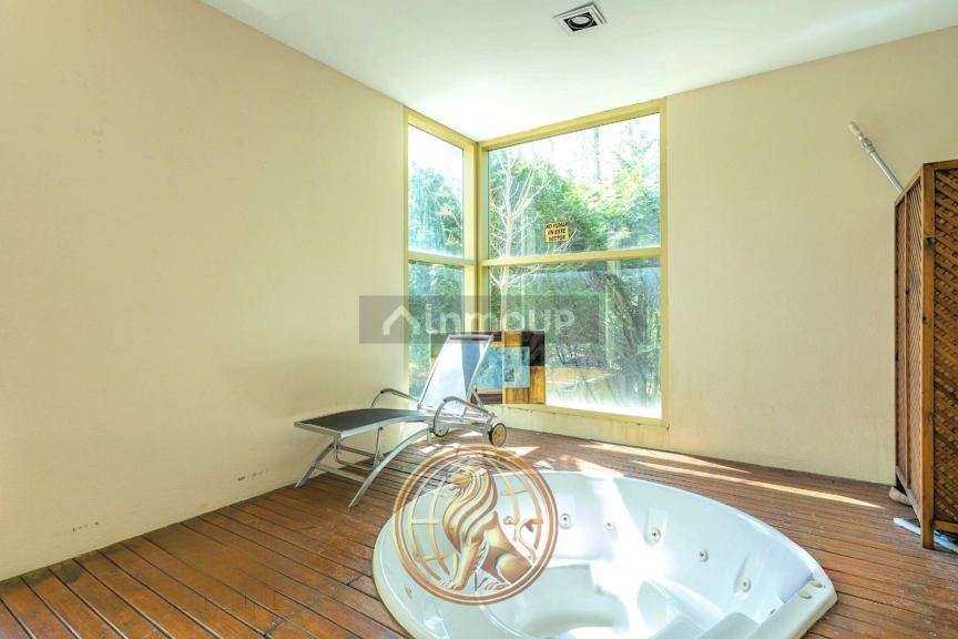 Departamento en Venta en Pinamar, Buenos Aires Costa Atlantica