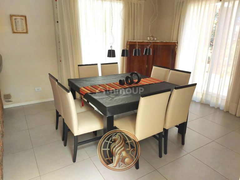 Casa en Venta en Pinamar, Buenos Aires Costa Atlantica