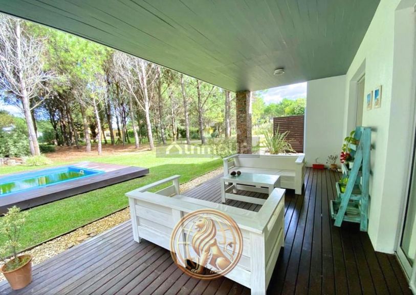 Casa en Venta en Pinamar, Buenos Aires Costa Atlantica