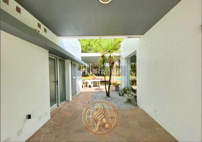 Casa en Venta en Pinamar, Buenos Aires Costa Atlantica